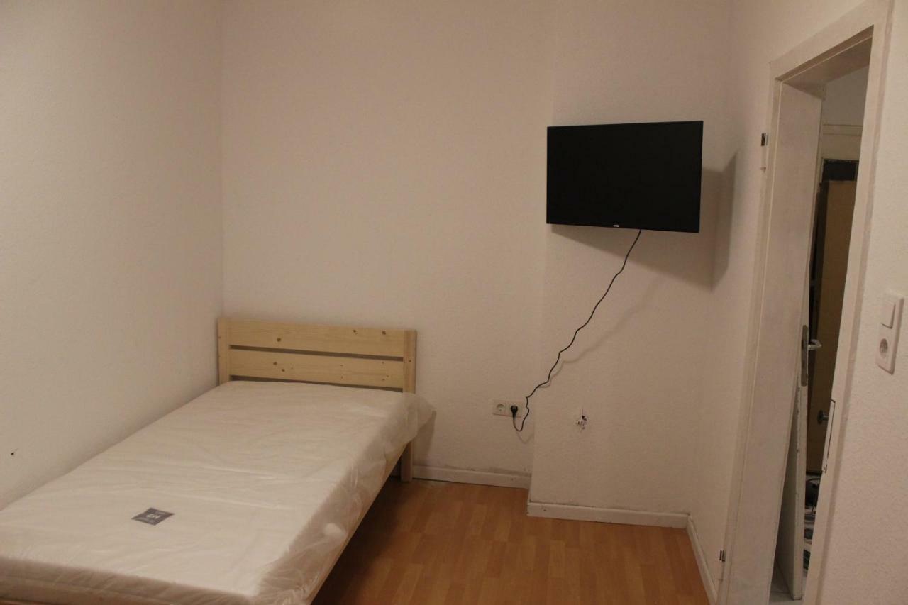 Zimmer Sucht Bewohner Duisburg Exterior photo