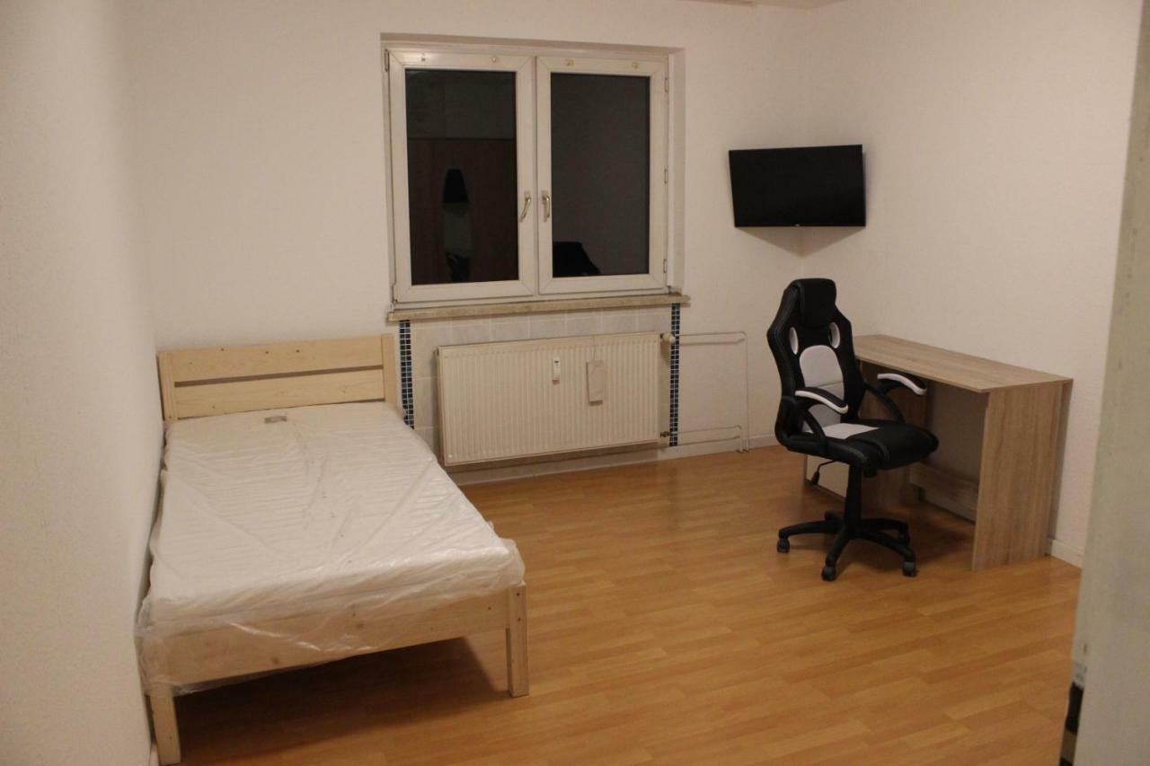 Zimmer Sucht Bewohner Duisburg Exterior photo